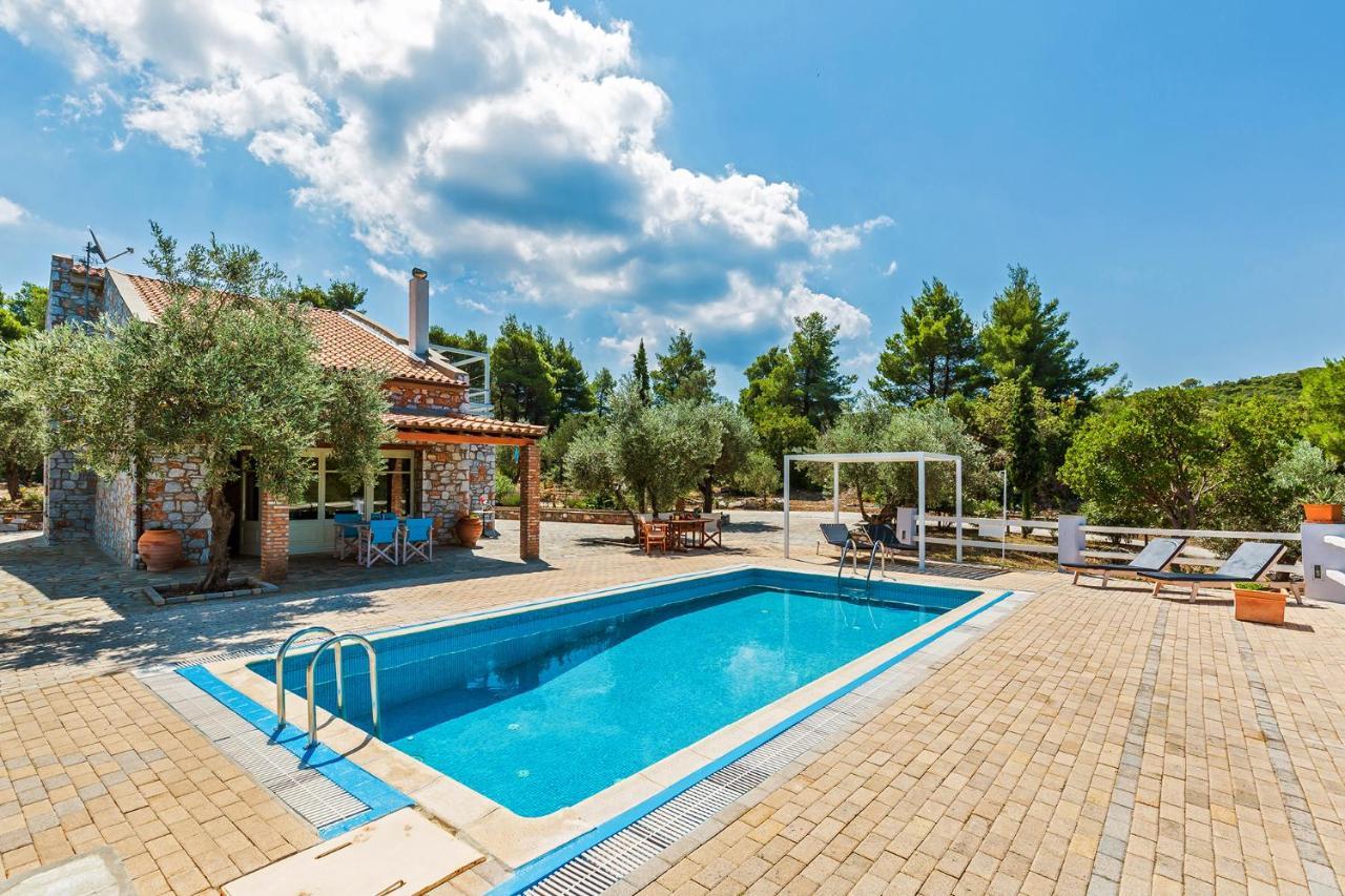 Villa Jasmine Скопелос Екстериор снимка